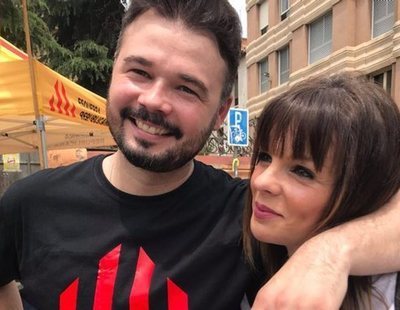 La ex de Gabriel Rufián adopta un galgo español y le llama Rufi