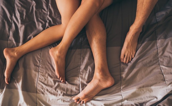 Soñar teniendo sexo con desconocidos puede implicar la necesidad de reinventarse