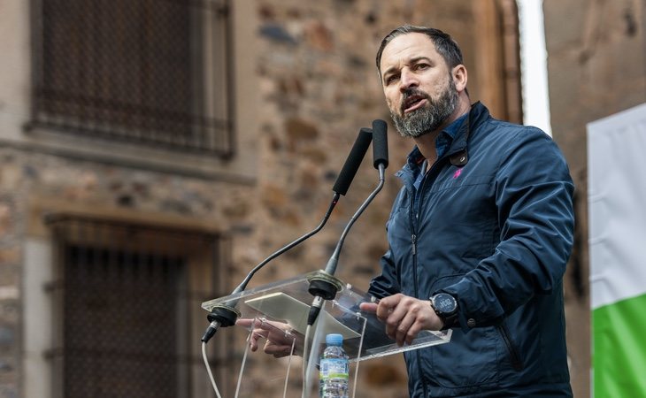 Santiago Abascal pide restringir al máximo el número de usuarios que pueden acceder a la sanidad pública