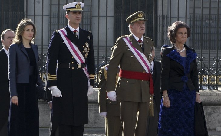 El rey Felipe y la reina Letizia disfrutaron de una luna de miel pagada, en parte, por un empresario amigo del rey Juan Carlos