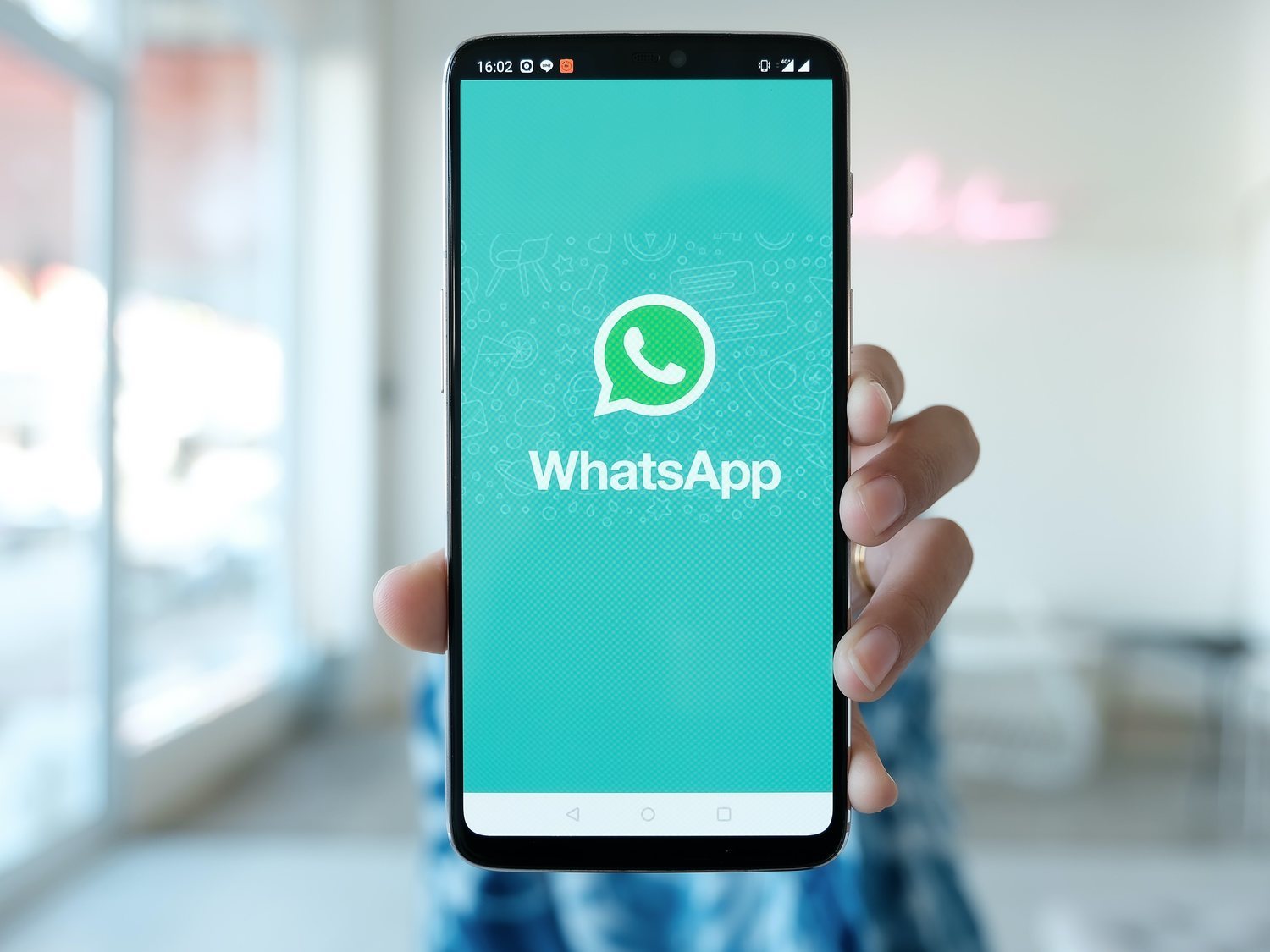 El desconocido truco de WhatsApp para recuperar a los contactos que has eliminado