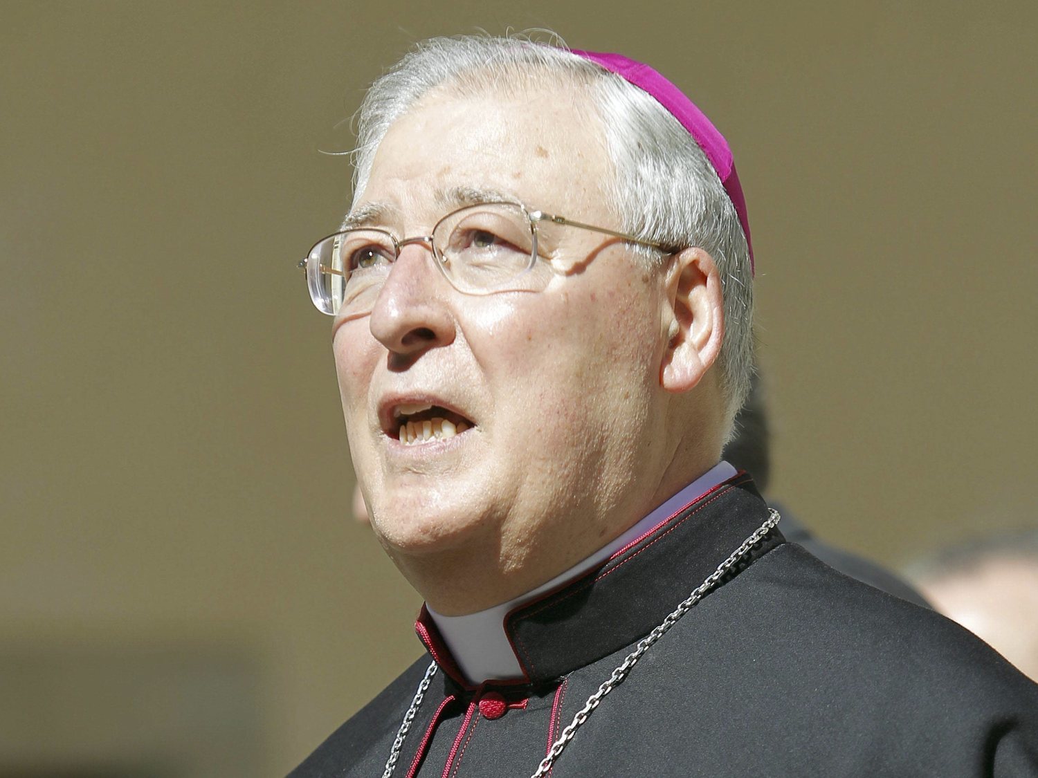 El obispo de Alcalá pide que las adolescentes "no vistan provocativas para salvarse del infierno"