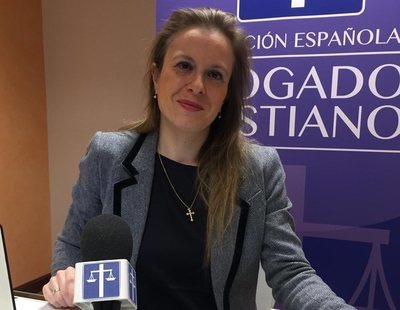 Abogados Cristianos denuncia a la Guardia Civil por poner la bandera LGTBI en Twitter