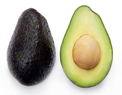 El truco definitivo para que los aguacates no se oxiden tan rápido y se pongan marrones