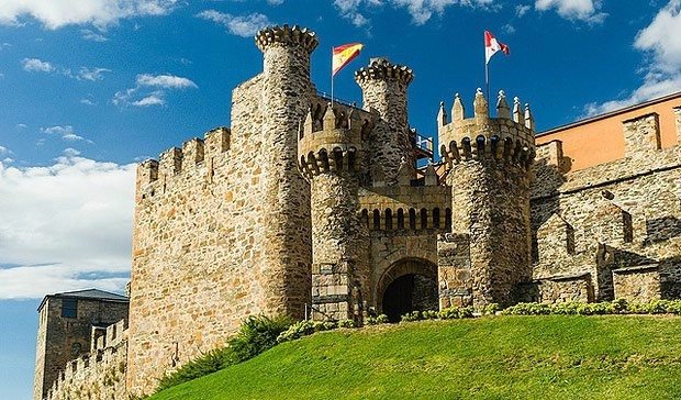 Castillo de  los Templarios de  Ponferrada