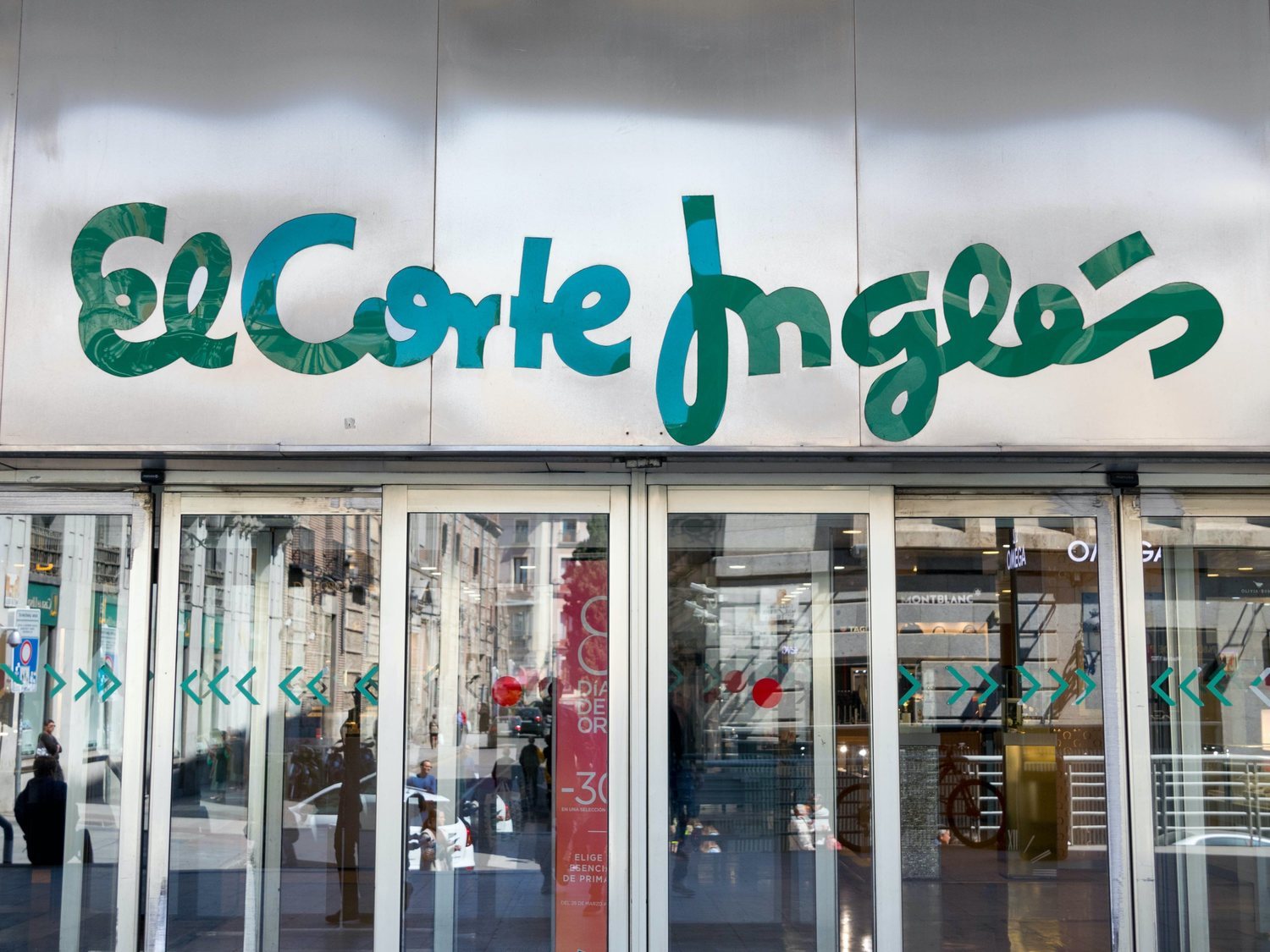 El Corte Inglés cierra este centro comercial de seis plantas que reconvertirá en oficinas