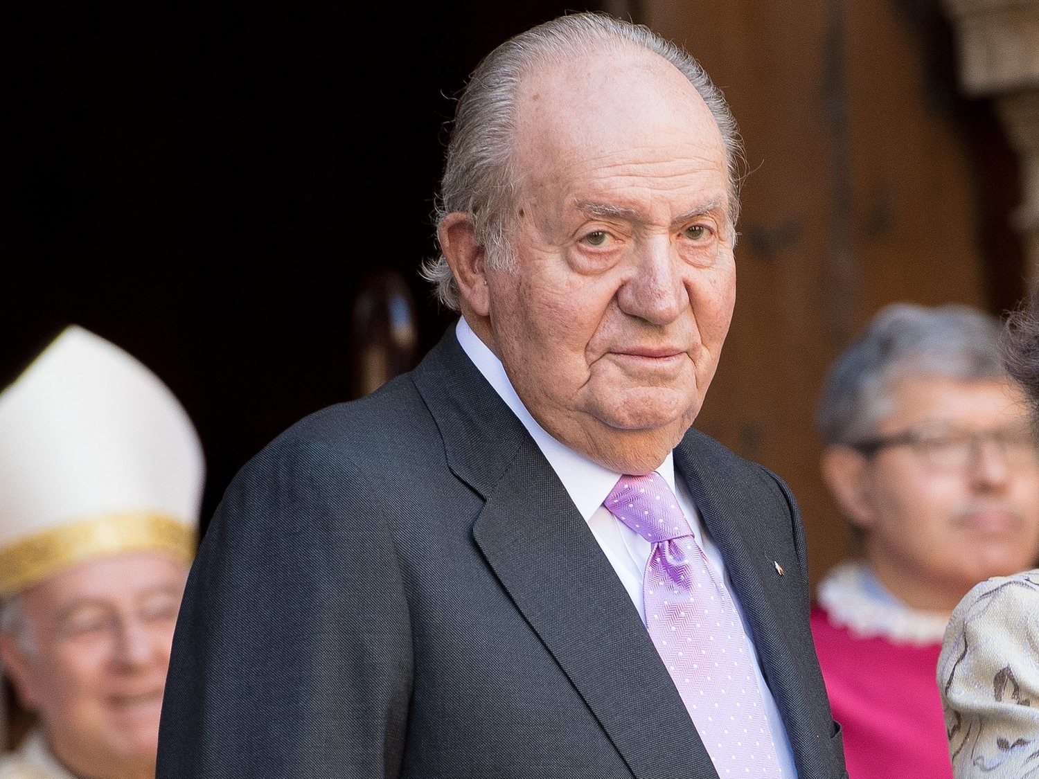 El rey Juan Carlos se siente "víctima de un plan orquestado para instaurar una república"