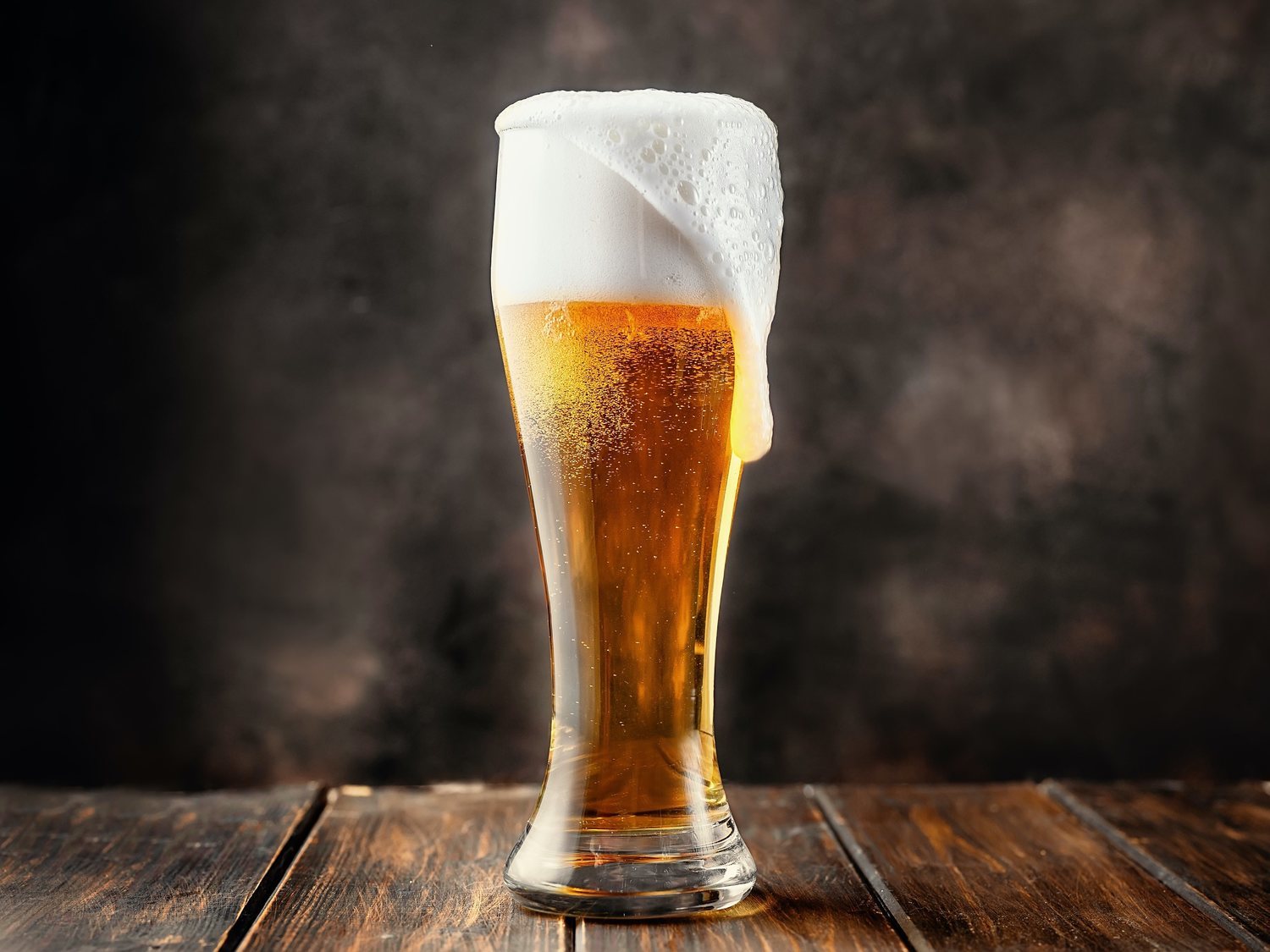 ¿Cómo enfriar una cerveza al instante? El método definitivo