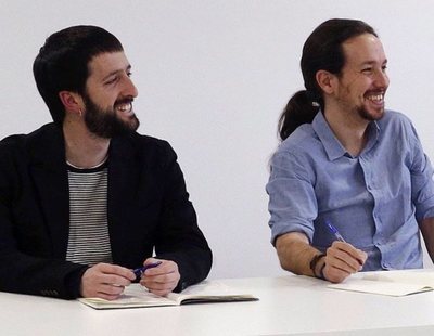 El juez de la caja B de Podemos imputa a la mano derecha de Pablo Iglesias