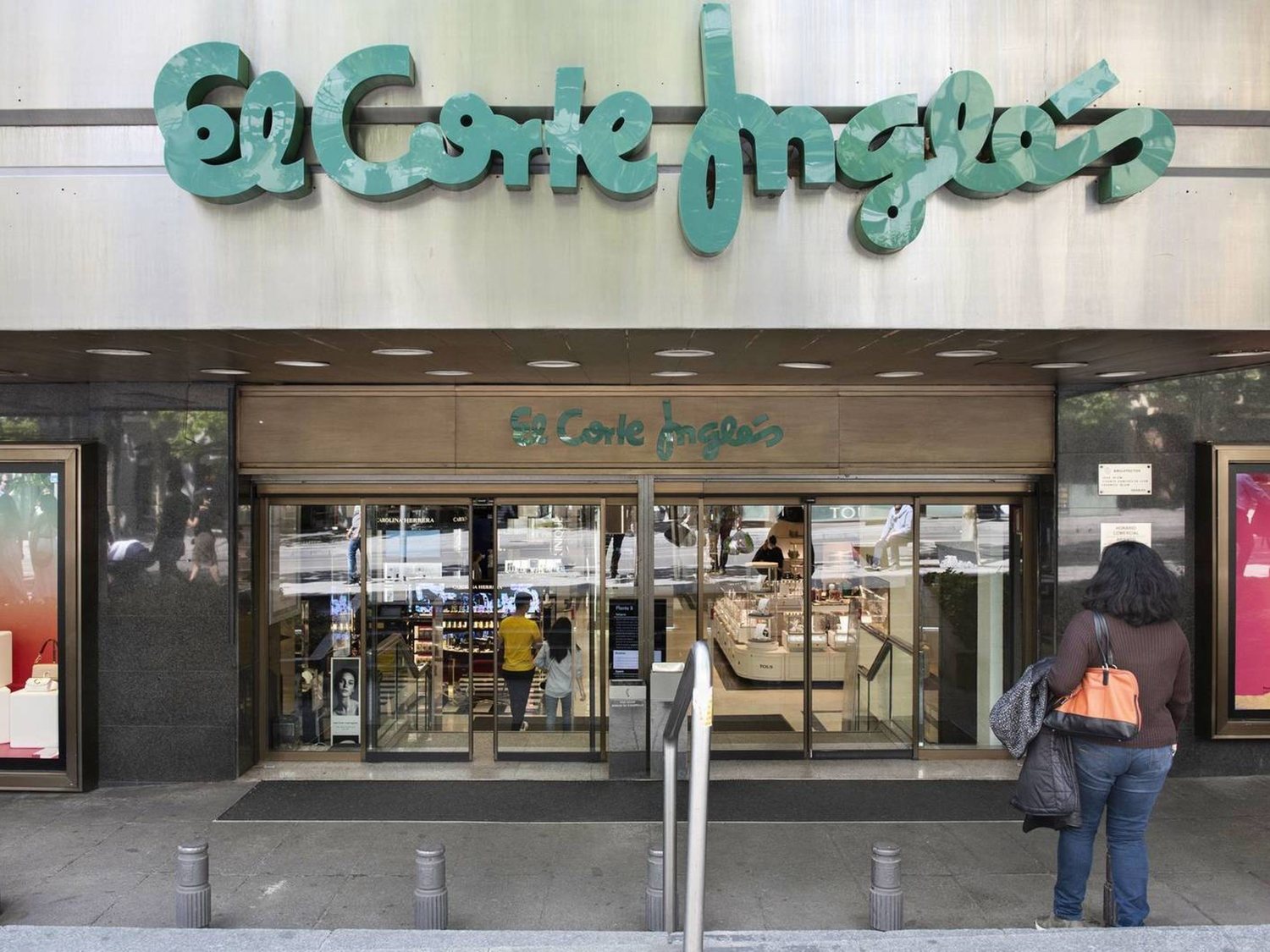 El Corte Inglés despide a 2.500 proveedores españoles