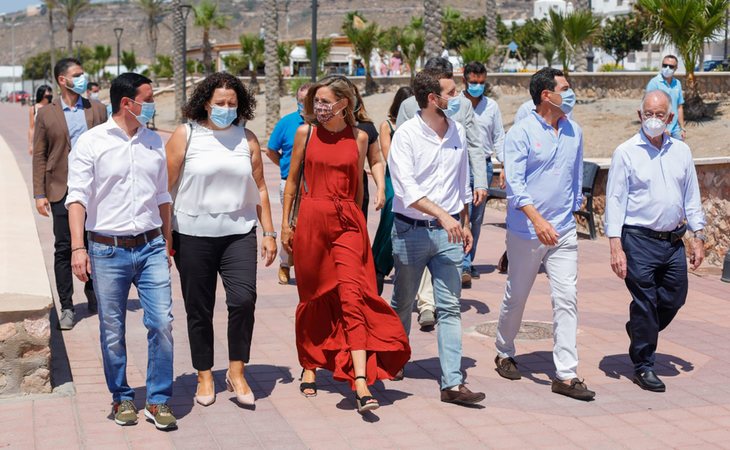 Pablo Casado ha seguido con sus vacaciones y su agenda a pesar de haber estado en contacto con positivos de coronavirus