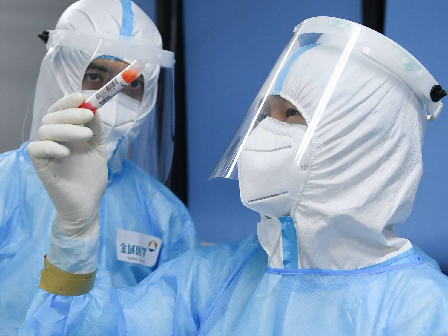 La vacuna de China contra el coronavirus podría estar lista en diciembre por este precio