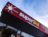 Carrefour compra Supersol, que prepara su salida definitiva de España