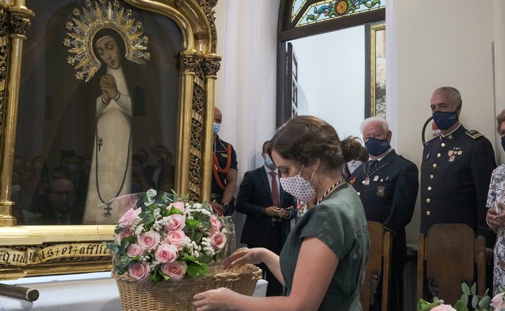 Isabel Díaz Ayuso en el acto de las fiestas de la Virgen de la Paloma