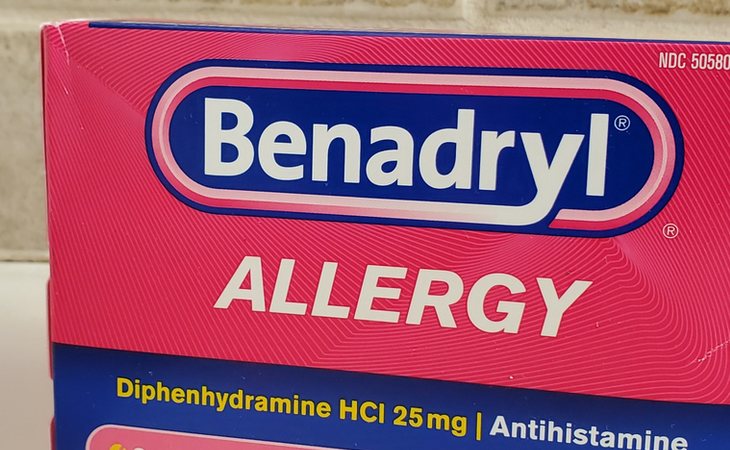 Benadryl es un antihistamínico para tratar la alergia