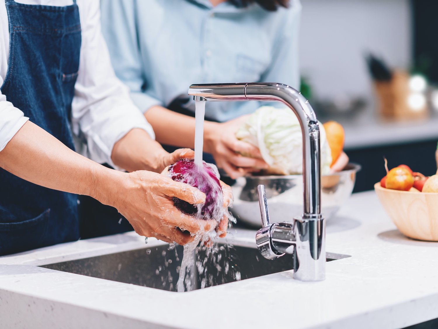 Los consejos de la OCU para eliminar este potente cancerígeno de nuestra comida