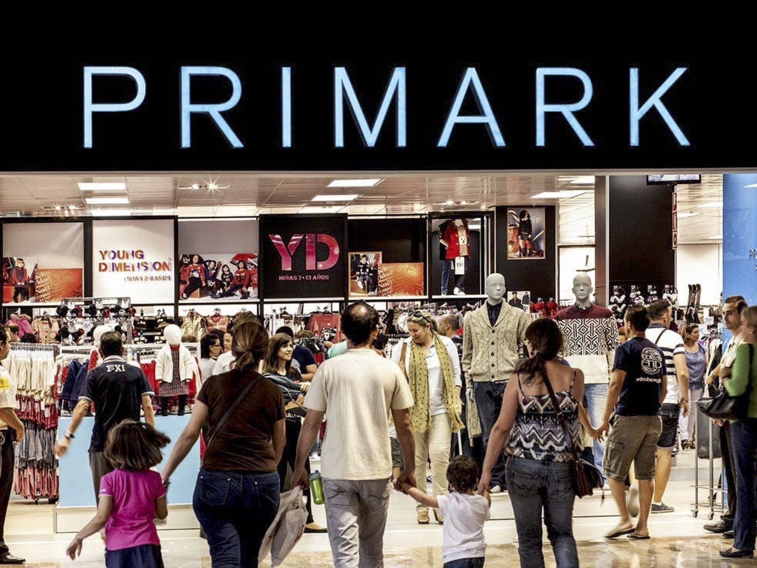 Primark, a la contra: la última macrotienda que ha abierto en España mientras rechaza vender online