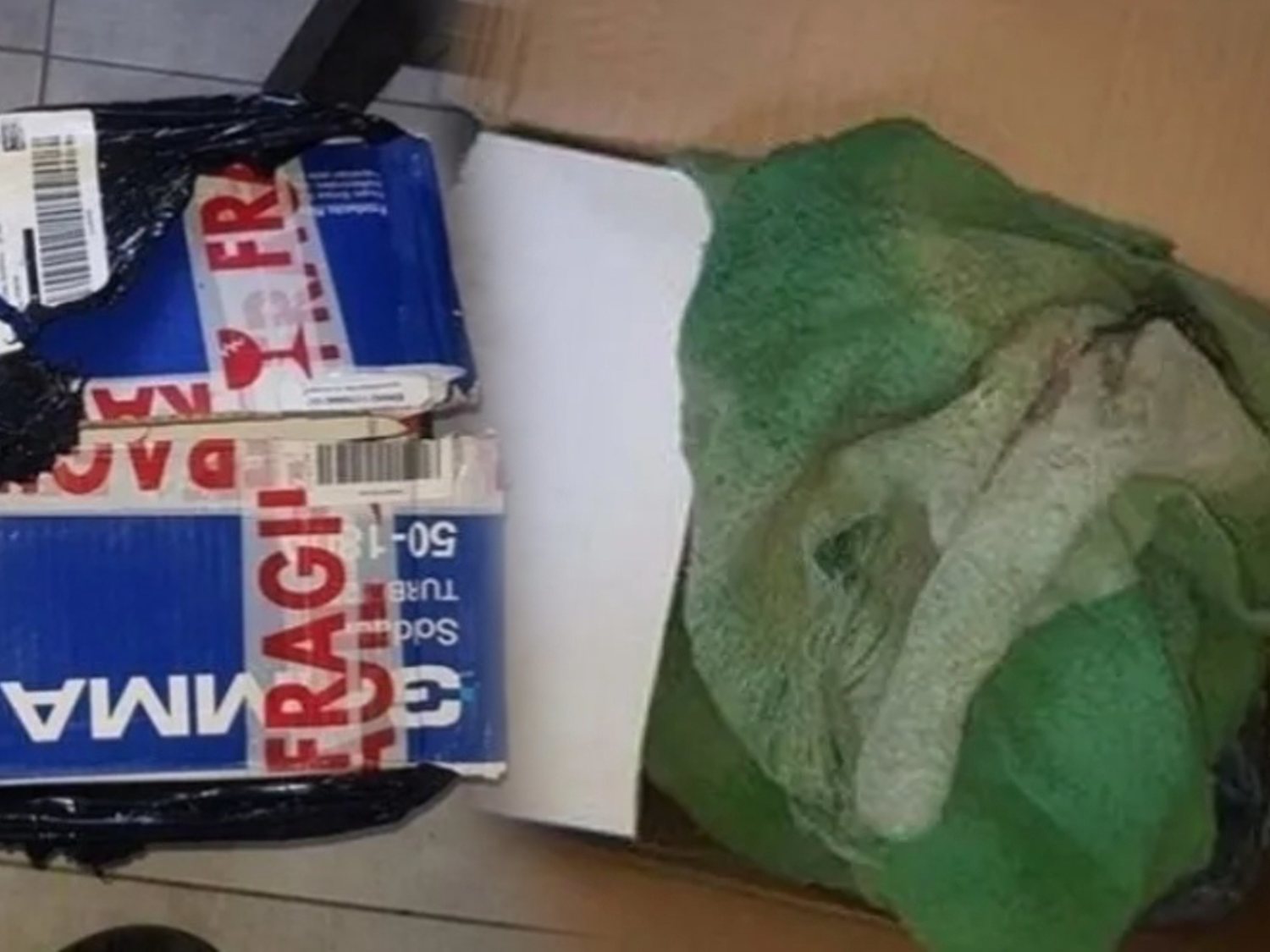 Compra una soldadora en una conocida tienda online y recibe una bolsa repleta de basura