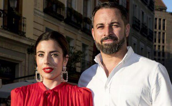 Santiago Abascal y su esposa, la influencer Lidia Biedman