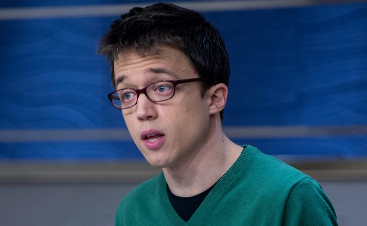 'Hoy no tendríamos que hablar nadie en esta patochada', dice Íñigo Errejón, líder de más País, que pide centrarse en combatir la pandemia