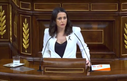 Inés Arrimadas recuerda qué sucede mientras se debate la moción de censura: 'Cada día hay más de 200 muertos por el coronavirus, como si cayese ...