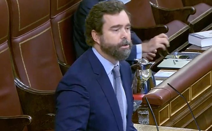 Iván Espinosa de los Monteros (VOX): 'La llegada de los extremismos a la política no ha traído nada bueno'
¿Se refería a su partido? No, a ...