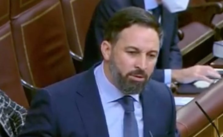 Santiago Abascal se burla de los aplausos del PP a Pablo Casado: 'Son como la orquesta del Titanic cuando se hundía'