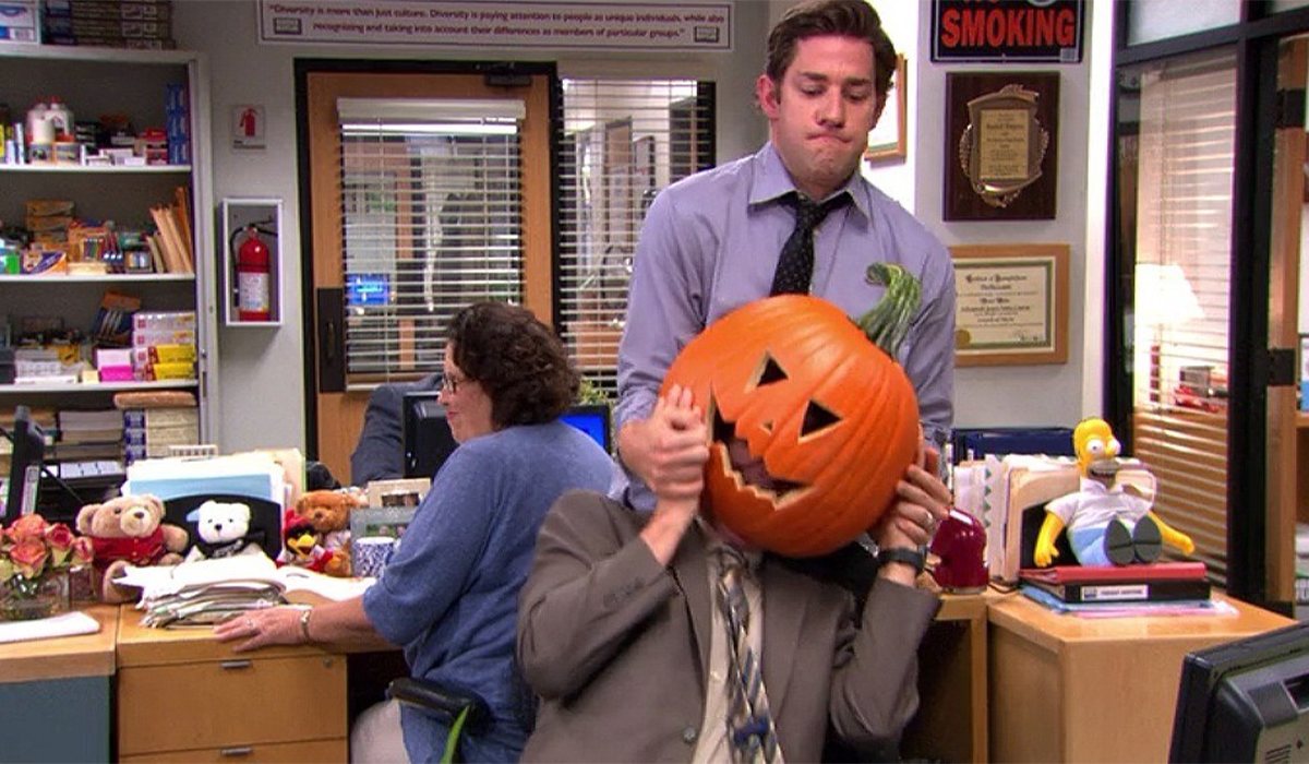 Los protagonistas de 'The Office' viven Halloween en el trabajo