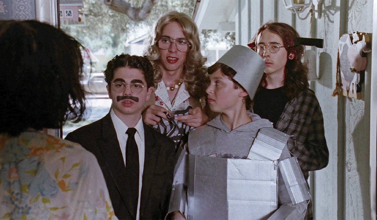 Los jóvenes protagonistas de 'Freaks and Geeks' celebran Halloween