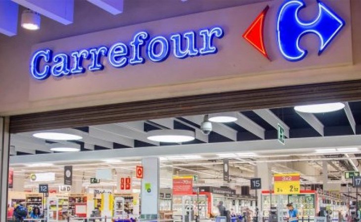 Carrefour cobra 29 céntimos por mascarilla
