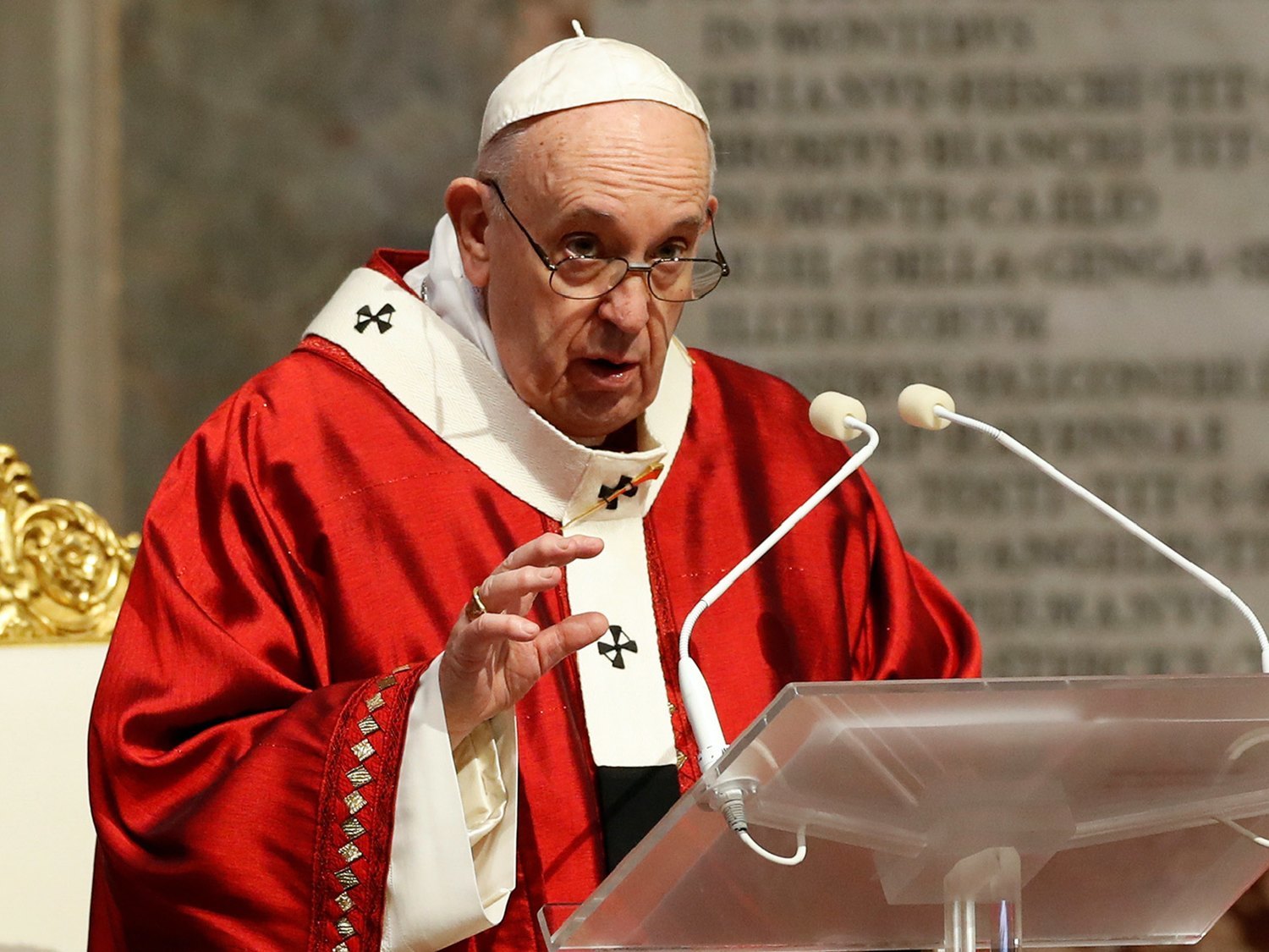 El Vaticano aclara que siguen siendo homófobos: No a las uniones civiles homosexuales