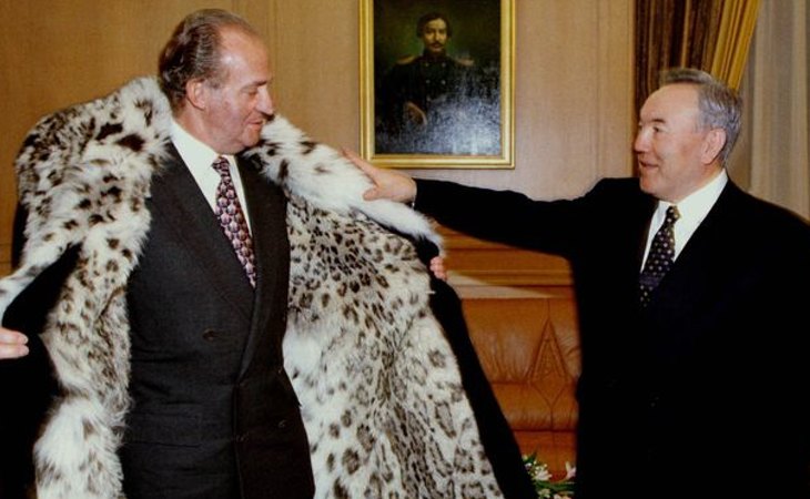 El rey Juan Carlos y el presidente de Kazajistán, Nursultan Nazarbayev, eran grandes amigos