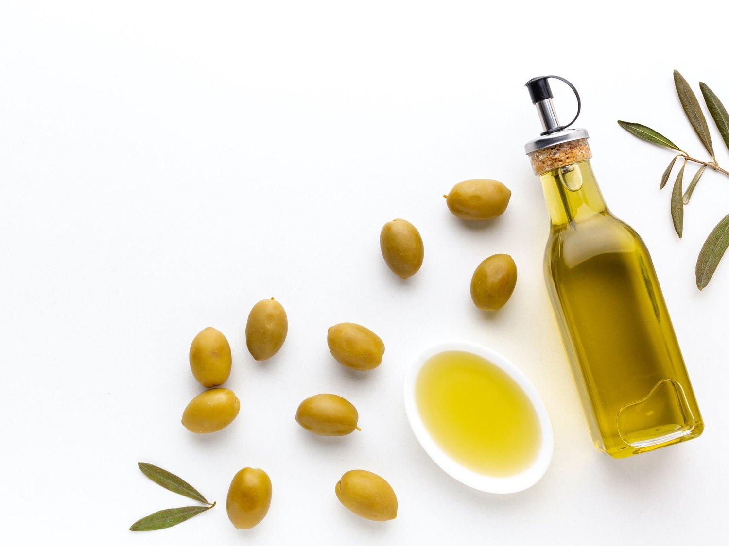 Estos son los mejores aceites de oliva virgen extra del supermercado, según la OCU