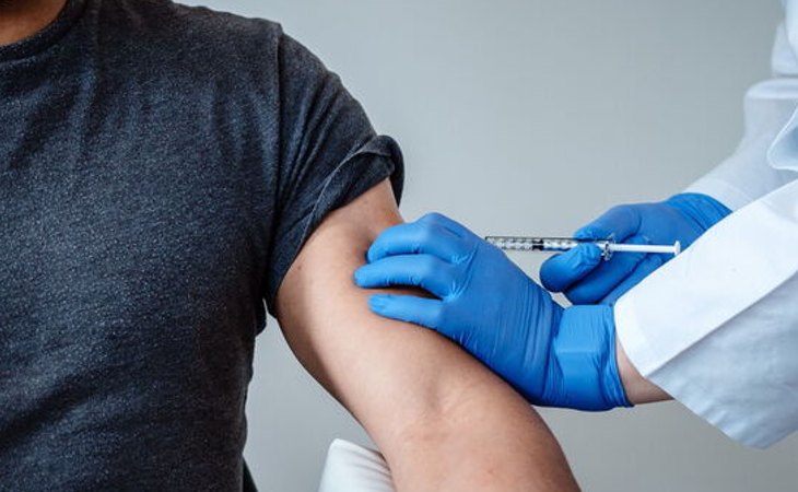 La vacuna contra el coronavirus llegará en enero a España