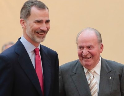 No, ni Zarzuela ni el Gobierno estudian quitarle el título de rey a don Juan Carlos