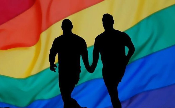 Hungría continúa recortando los derechos de las personas LGTBI