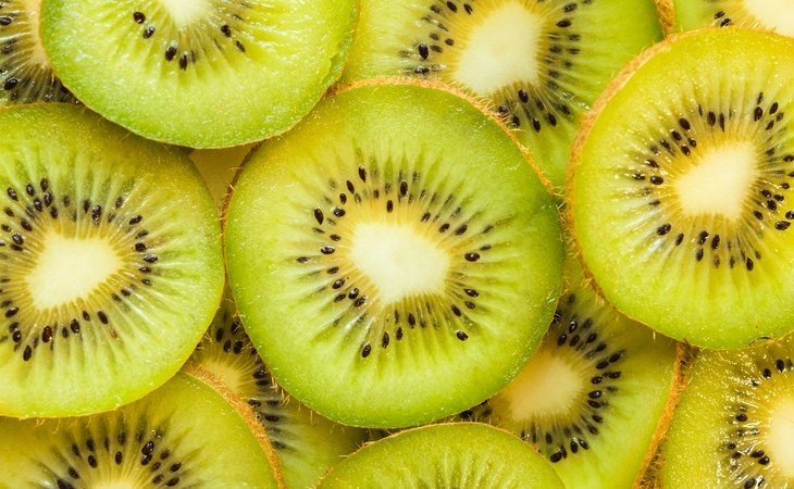 El kiwi tiene múltiples propiedades