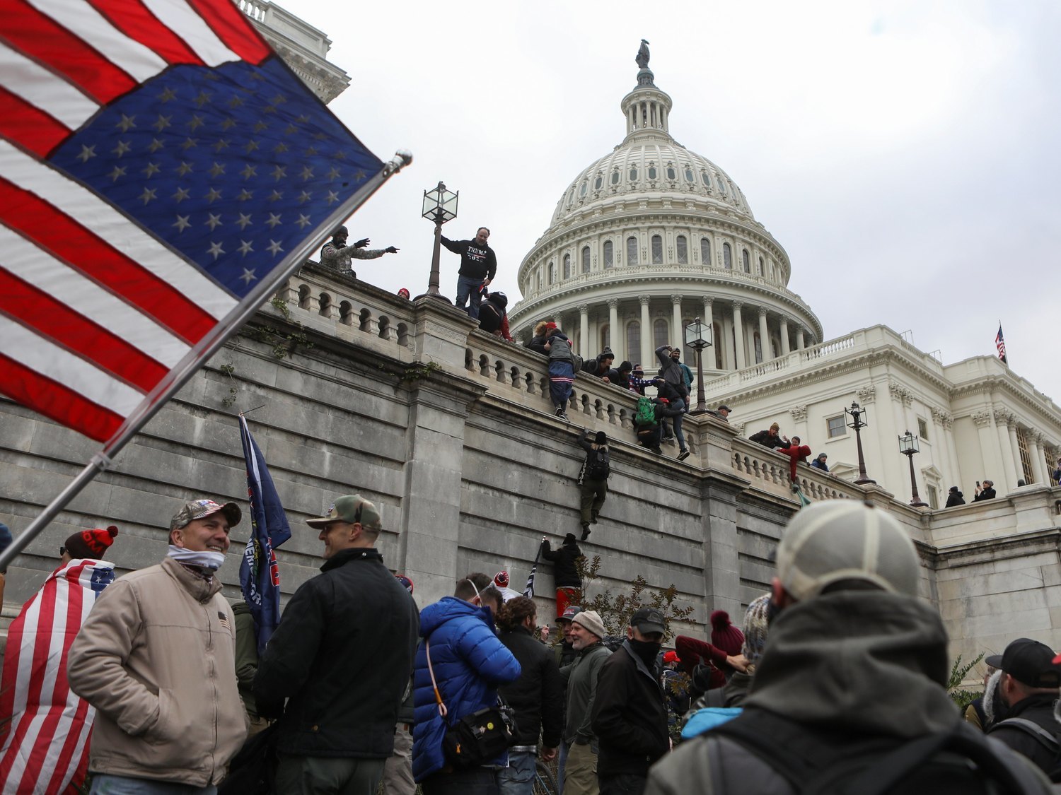 Seguidores de Trump planean un segundo asalto al Capitolio y un "alzamiento"