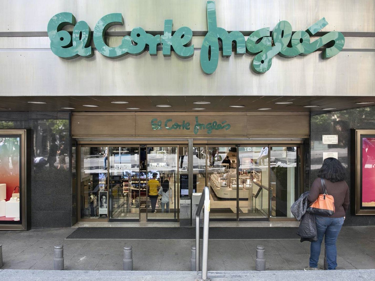 El Corte Inglés cierra definitivamente este centro comercial de seis plantas el 16 de enero