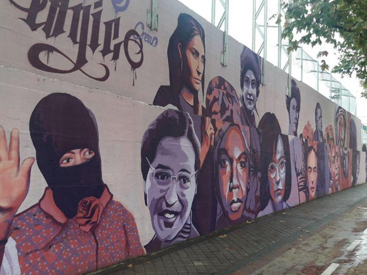 VOX logra, con el apoyo de PP y Ciudadanos, que se elimine un mural feminista de Madrid