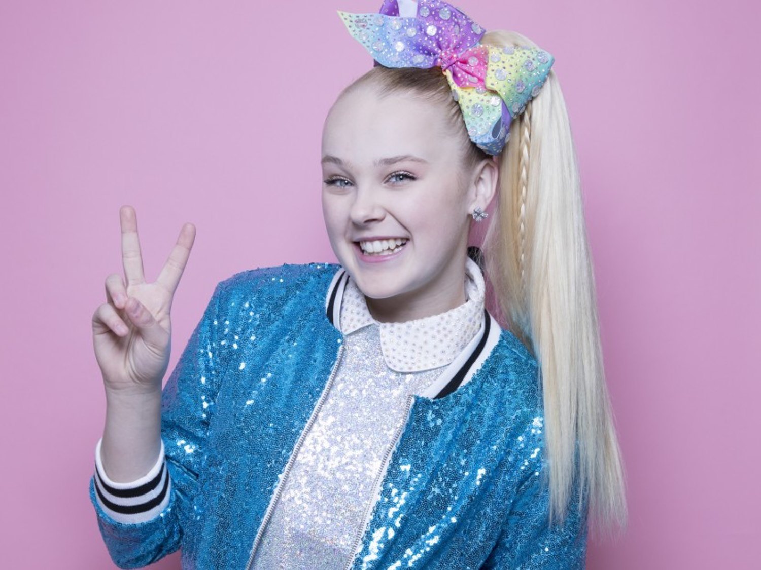 La original forma con la que JoJo Siwa, estrella infantil y youtuber, ha salido del armario