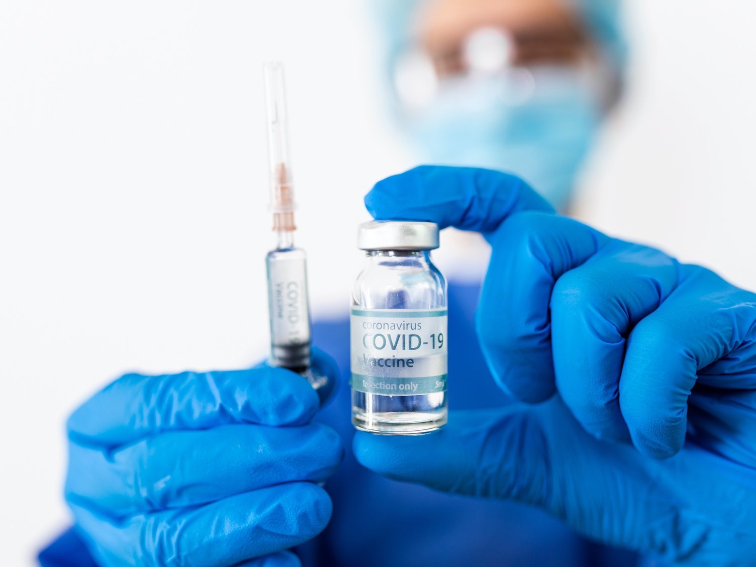 Una sola dosis de la vacuna de Pfizer es efectiva al 85%, según un estudio