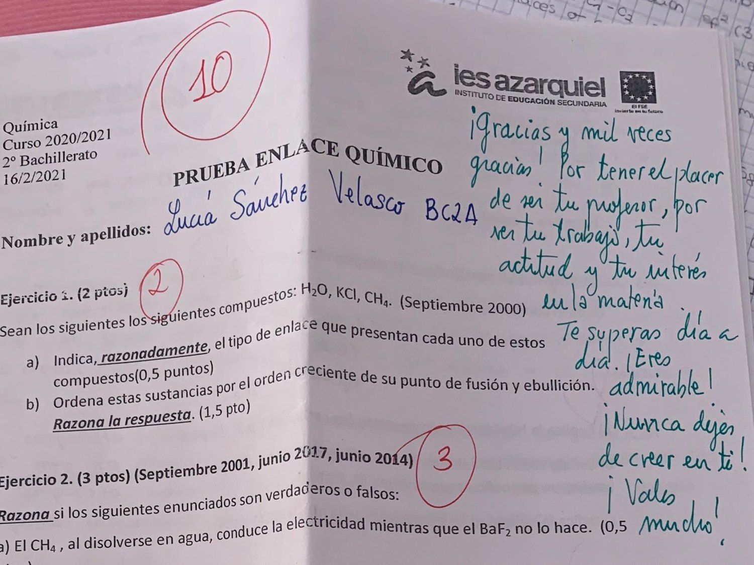 Se viralizan las anotaciones de un profesor de Toledo a una alumna: "¡Nunca dejes de creer en ti!"