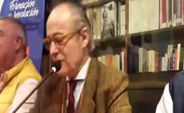 El periodista Eduardo García Serrano durante el acto 'Los viernes culturales de Falange'