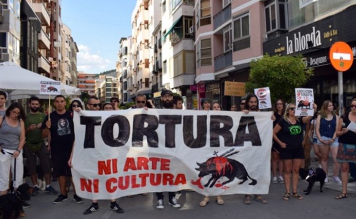 'Ni arte ni cultura', lema de manifestaciones animalistas y antitaurinas