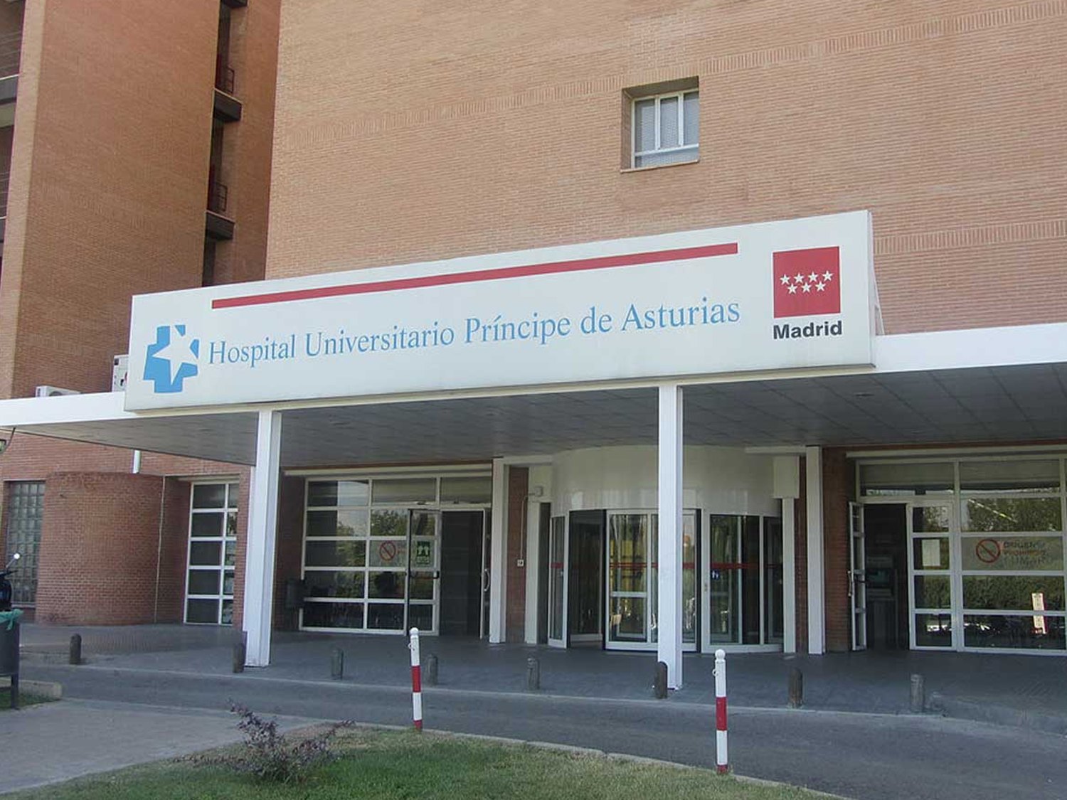 Un conductor de ambulancia degüella a un enfermero del Hospital Príncipe de Asturias de Alcalá de Henares