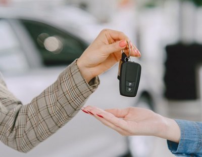 La razón por la que deberías envolver siempre la llave del coche con papel de aluminio