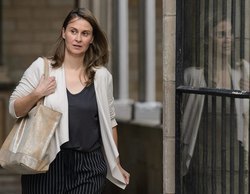 La exconsellera Meritxell Serret vuelve a España y se entrega en el Tribunal Supremo