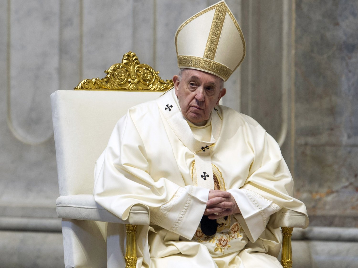 El Vaticano aclara que la Iglesia católica prohíbe bendecir las uniones homosexuales