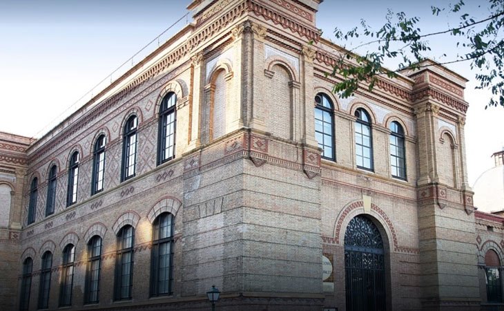 Fachada del Museo Nacional de Ciencias Naturales